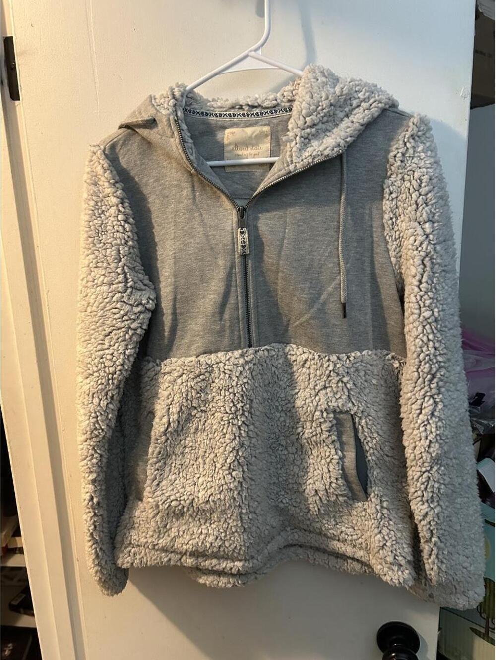 Altar’d State gray & blue sherpa jacket size M